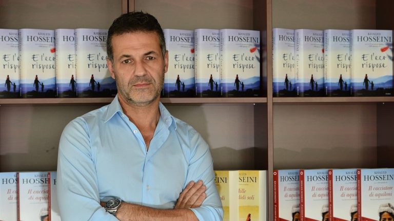 Халед Хосейни: Болката си събира багажа и се изнизва тихомълком в нощта