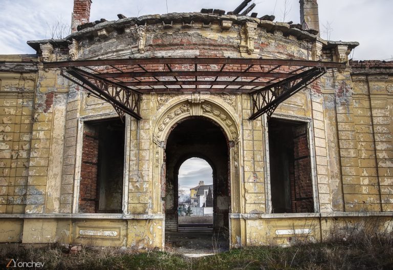 Общинска банка с кредит за реставрация на имоти-паметници на културата