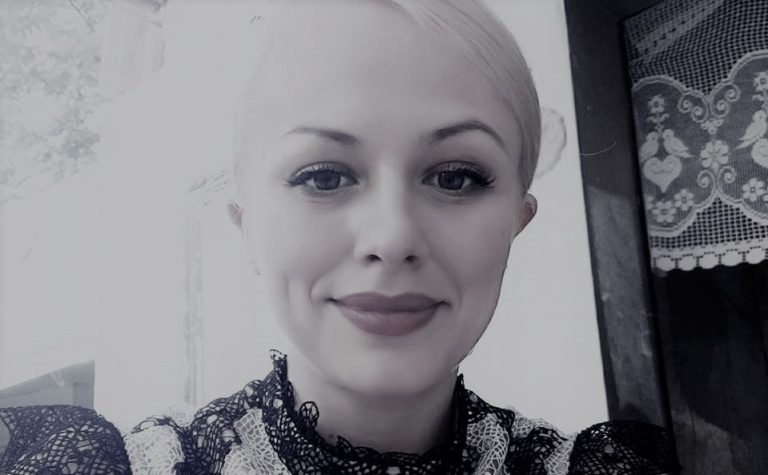 Всичко се движи, върти се и търси теб