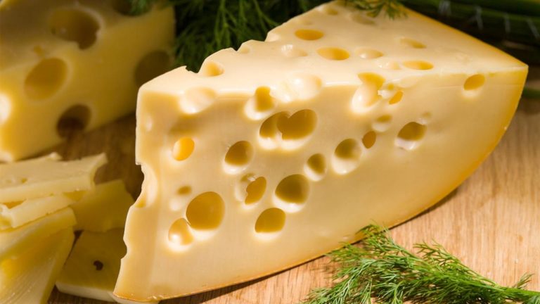 Швейцарското сирене е суперхрана, която удължава живота