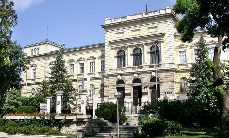 Най-ранното обработено сребро у нас е от четвъртото хилядолетие преди Христа