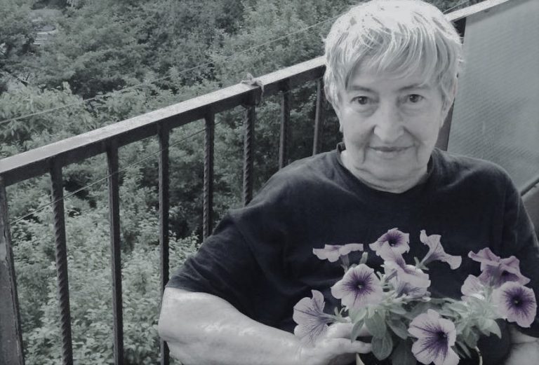 Спаска Гацева в оковите на своята свобода