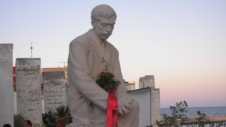 ПРЕМИЕРА НА КНИГАТА „ЯВОРОВ И МОРЕТО“ В ПОМОРИЕ