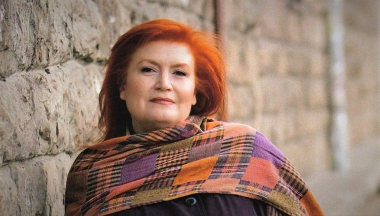 Валентина Радинска: Няма да е сега, любими, няма да е сега…