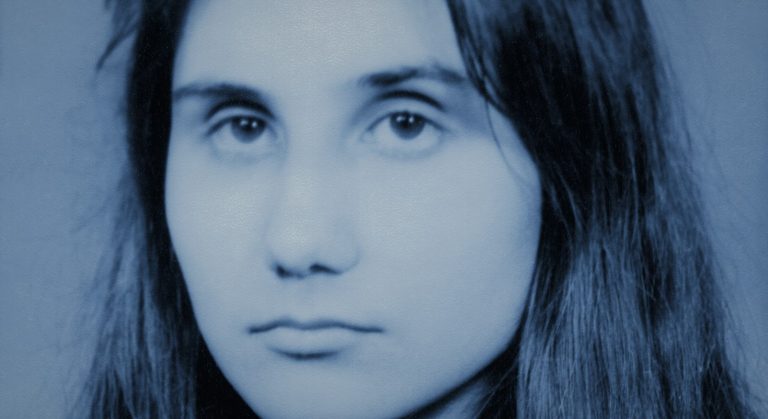 В Бургас продължават снимките на филма, вдъхновен от живота и творчеството на Петя Дубарова