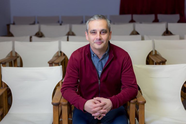 Тази вечер Радослав Парушев представя новата си книга „Изнасилени от чудеса“