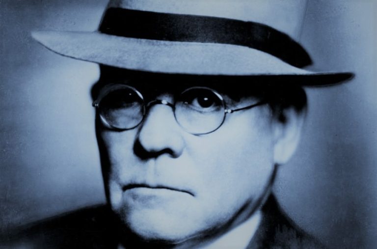 Безсмъртието не е дар, безсмъртието е постижение ~ Едгар Ли Мастърс