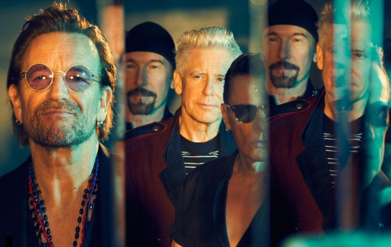 U2 с луксозно издание на „Achtung Baby“
