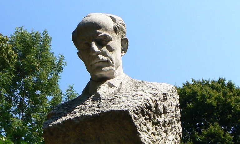 Димитър Талев: Човек не бива и не може да живее само за себе си