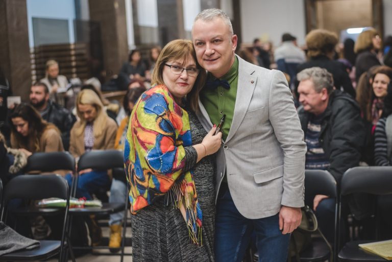 Автографи от Маргарита Петкова и Добромир Банев на Коледния панаир на книгата