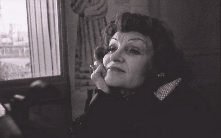 Леда Тасева – зачерквана и боготворена