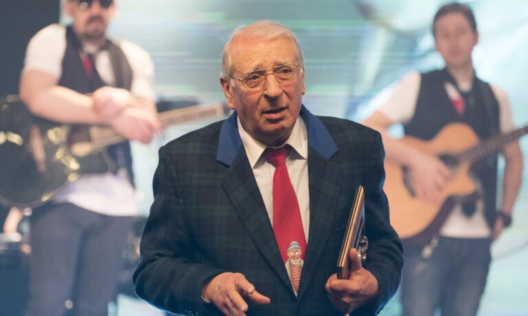 Славчо Пеев почина в съня си