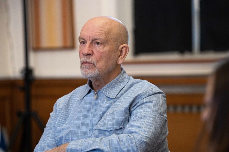 Джон Малкович започна репетиции на „Оръжията и човекът“ в Народния театър