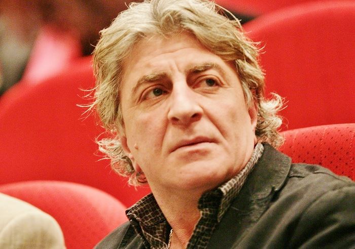 Съдът връща Александър Морфов в Народния театър