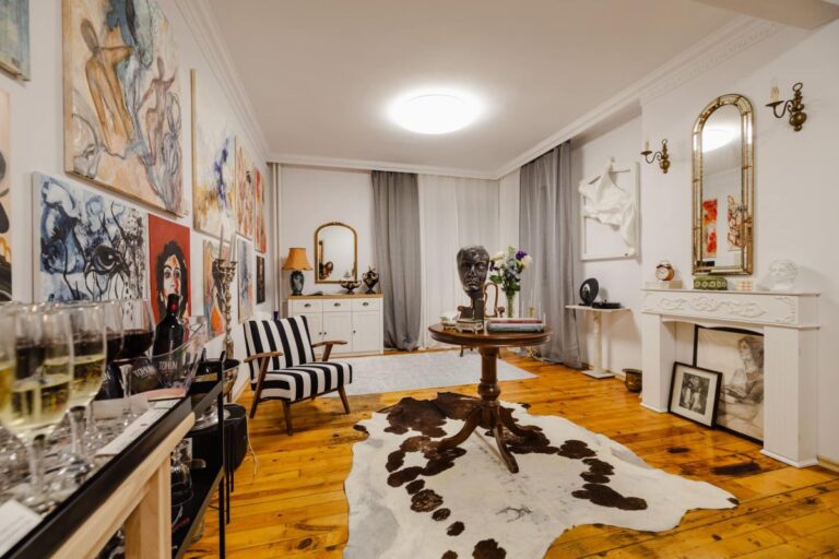 Отвори врати „le Salon“ – най-новото място за бизнес, изкуство и култура в София