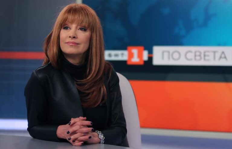 Радина Червенова с дебютен роман за любовта, болката и самотата
