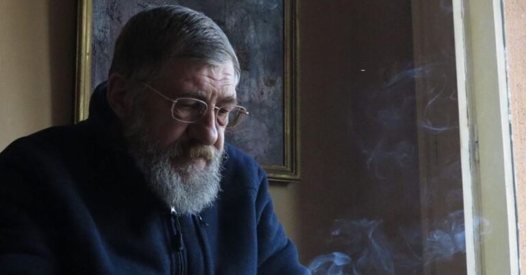 Деян Енев на 65: Пиша за това, което ме впечатлява